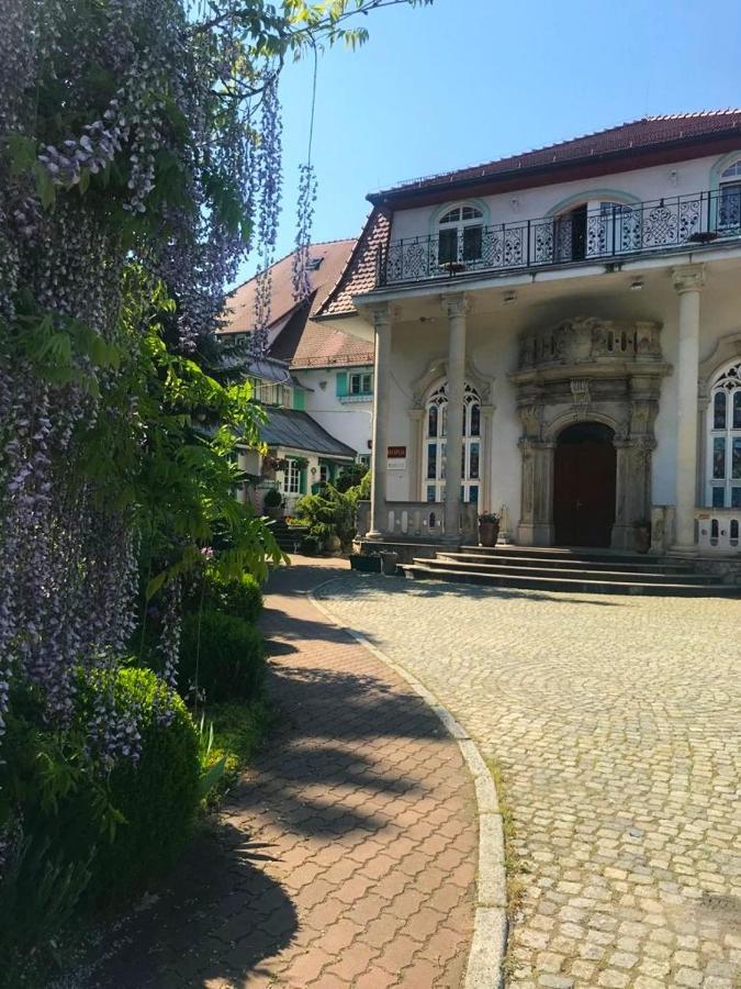 Hotel Garden Boleslawiec  Exterior photo