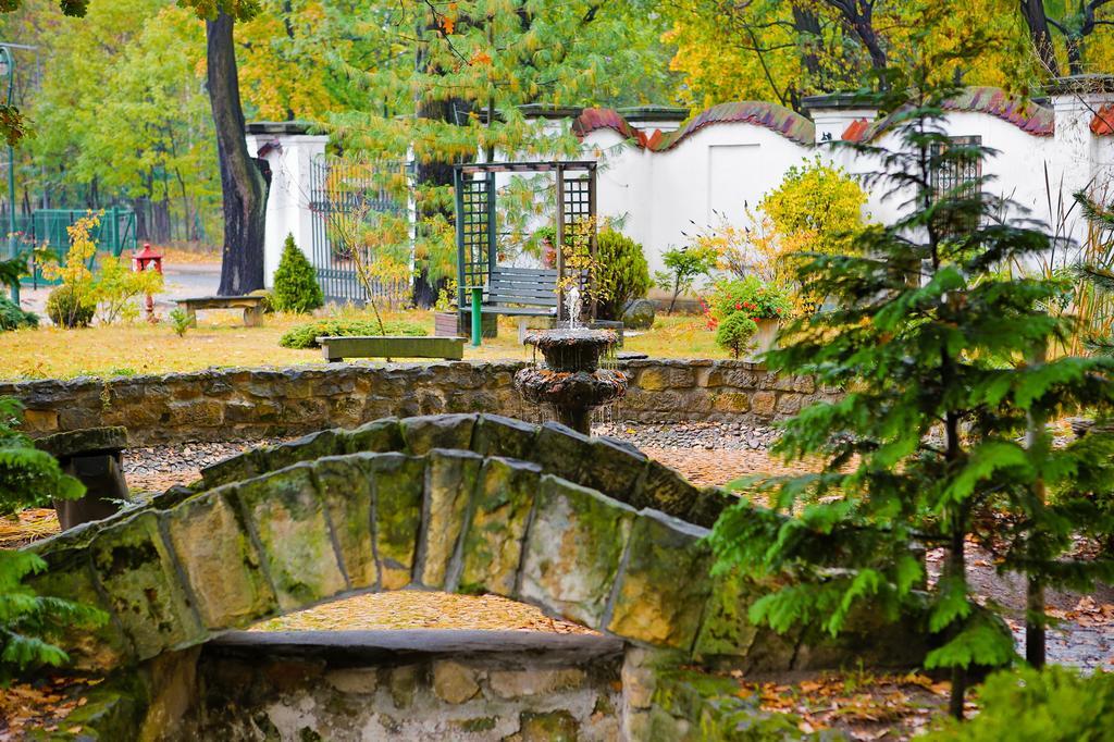 Hotel Garden Boleslawiec  Exterior photo