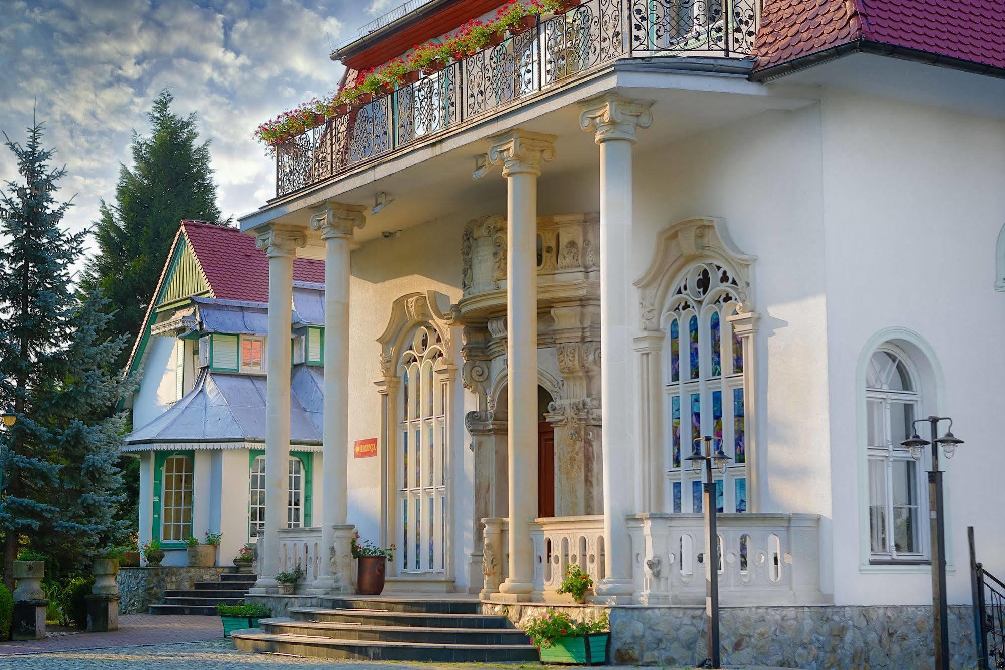 Hotel Garden Boleslawiec  Exterior photo
