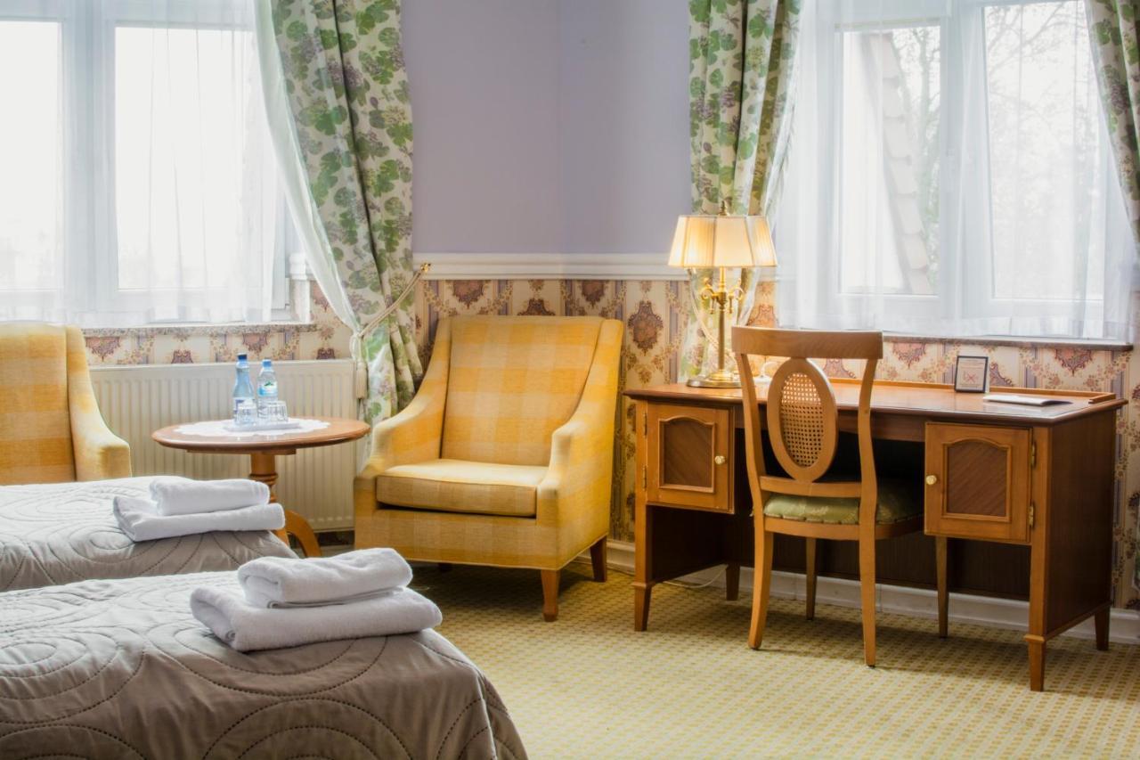 Hotel Garden Boleslawiec  Exterior photo